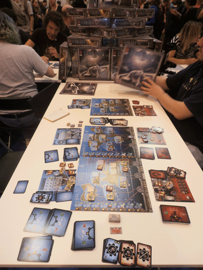 /images/imagesContenuPages/Essen-Iron-Sky.gif