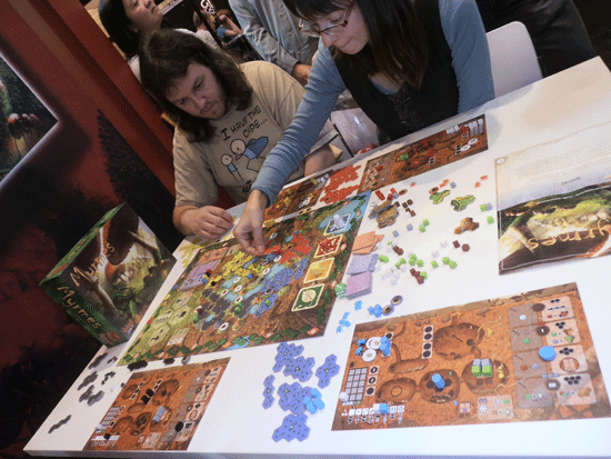 /images/imagesContenuPages/Essen-Myrmes.gif