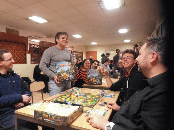 /images/imagesContenuPages/Relic-runners-finale